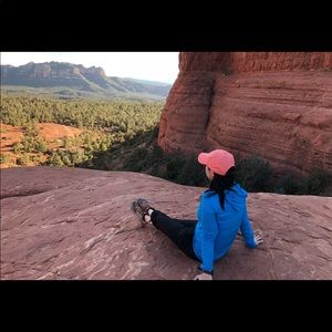 Meet your Posher, Luisa